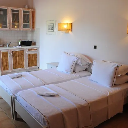 Hotel apartamentowy Ammos Naxos Exclusive & 4*