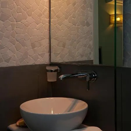 Ammos Naxos Exclusive & Hotel apartamentowy