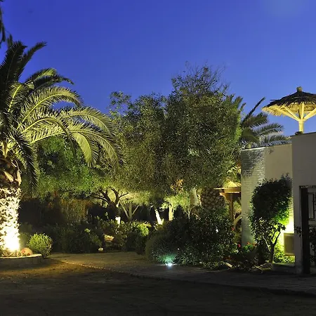 Ammos Naxos Exclusive & Aparthotel