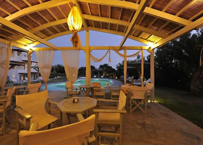 Ammos Naxos Exclusive & Lejlighedshotel Naxos City