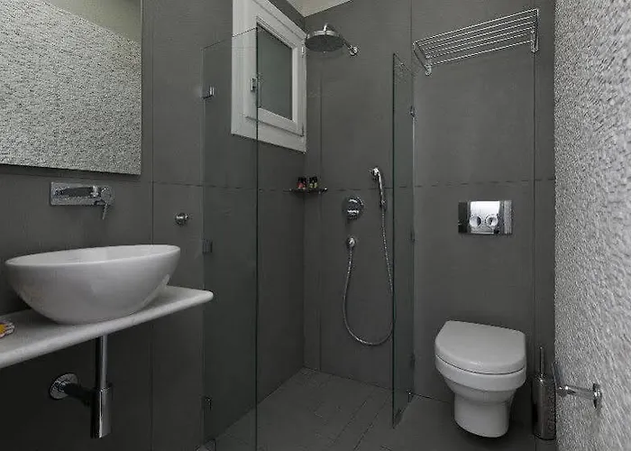 Ammos Naxos Exclusive & Naxos City