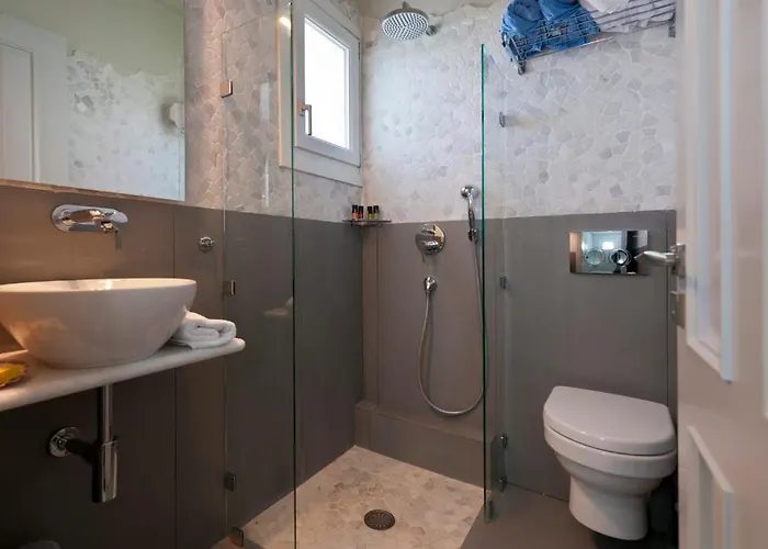 Ammos Naxos Exclusive & Naxos City