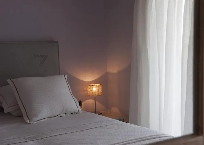 Ammos Naxos Exclusive & Apart Otel 4*